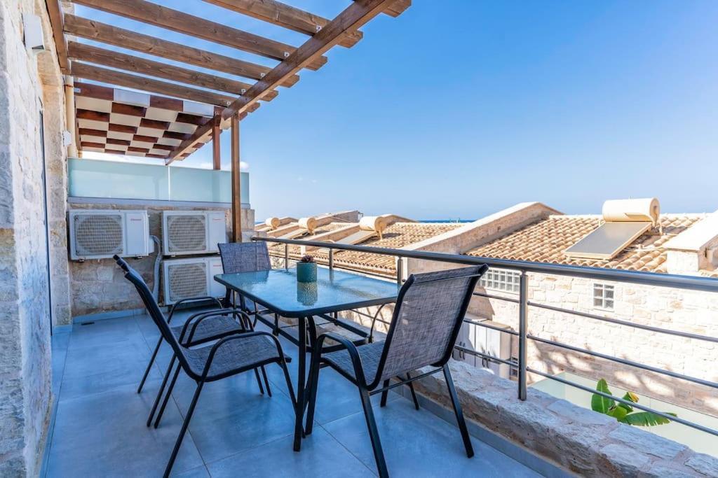 Zefyros Suite , Seafront Retreat ! Pánormos Dış mekan fotoğraf