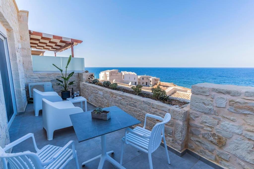 Zefyros Suite , Seafront Retreat ! Pánormos Dış mekan fotoğraf